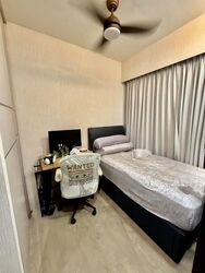 Heron Bay (D19), Condominium #638699181